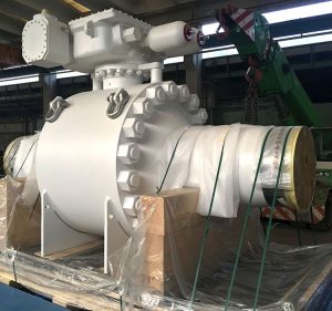 Verniciatura componenti subsea sottomarini subacquei (1)